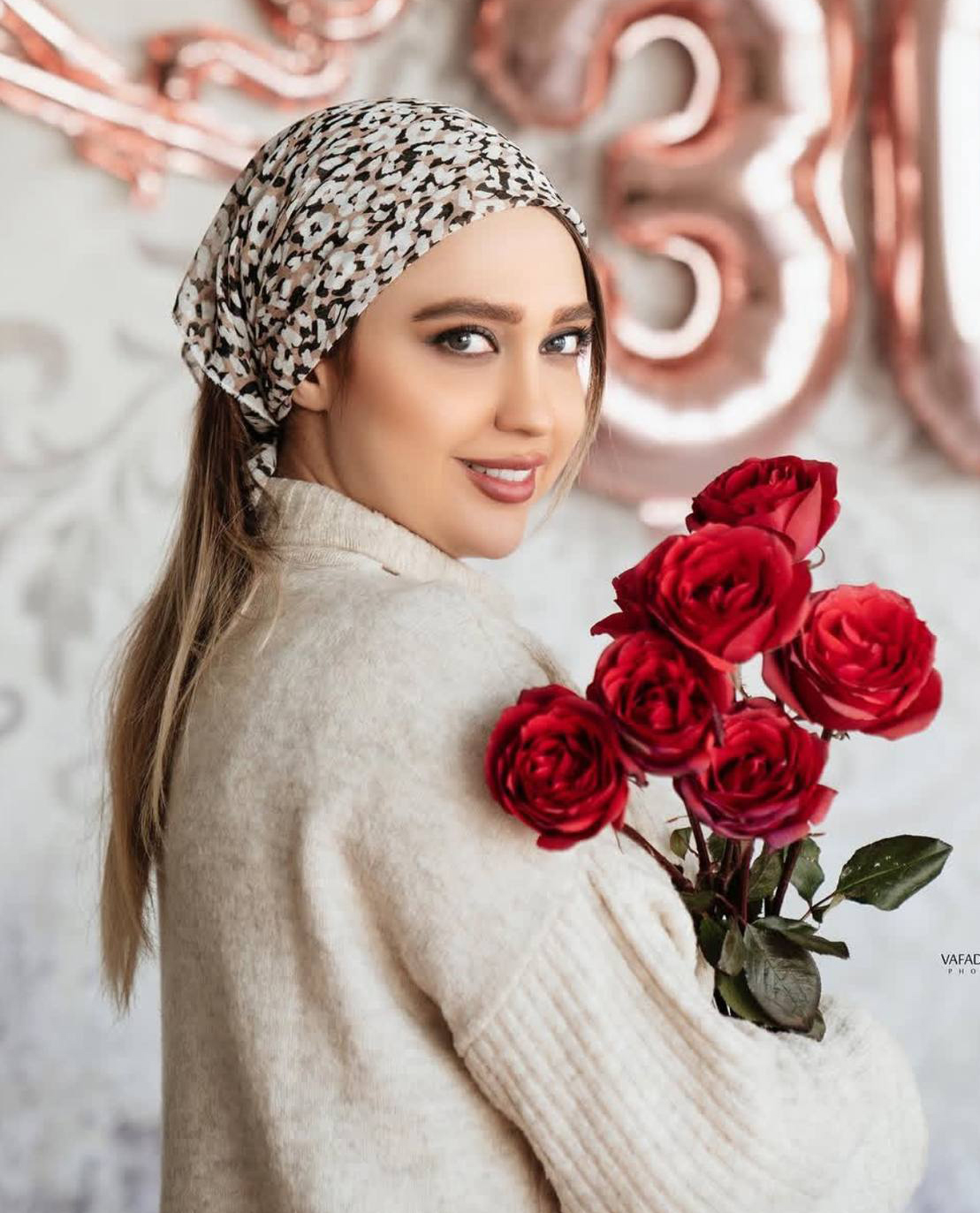 تدوین کار و عکاس
